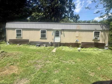 34 Sandy Beach Road Fairmont WV 26554