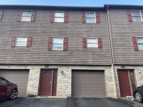 206 Stonegate Circle Morgantown WV 26505