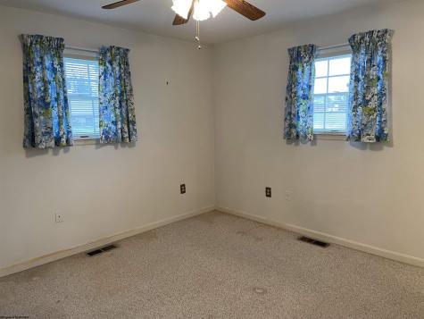512 Worthington Drive Bridgeport WV 26330