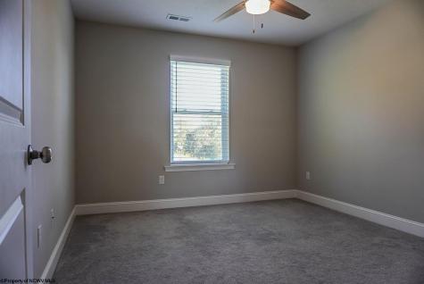 224 Red Oak Lane Morgantown WV 26501