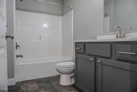 224 Red Oak Lane Morgantown WV 26501
