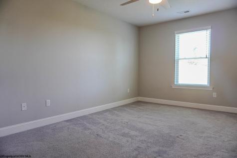 224 Red Oak Lane Morgantown WV 26501