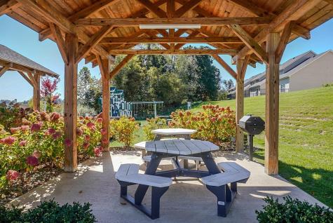 224 Red Oak Lane Morgantown WV 26501