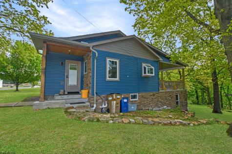 1114 Harvatis Street Morgantown WV 26508