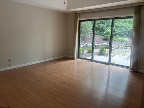 104 Lakeview Estates Morgantown WV 26508