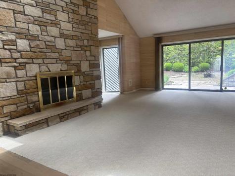 104 Lakeview Estates Morgantown WV 26508