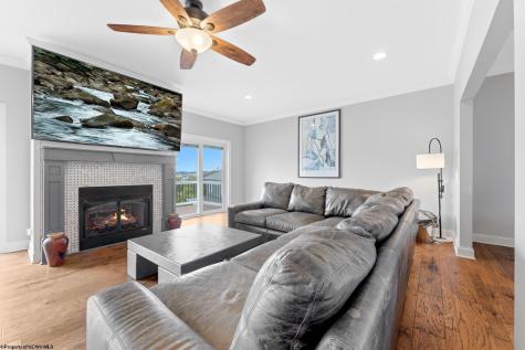 130 Sadie Lane Morgantown WV 26508