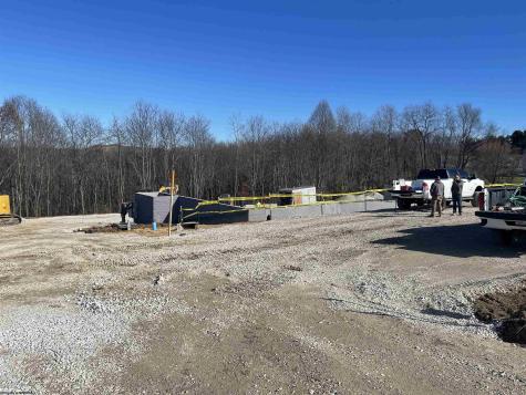 43 Maple Street Bruceton Mills WV 26525