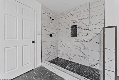 44 Edgehill Street Morgantown WV 26501