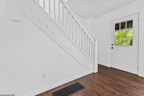 44 Edgehill Street Morgantown WV 26501