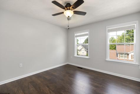 112 Casey Lane Morgantown WV 26508