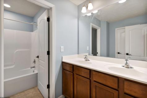 112 Casey Lane Morgantown WV 26508