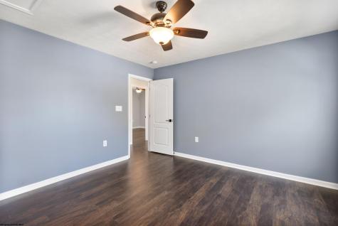 112 Casey Lane Morgantown WV 26508