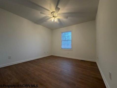 802 Carmell Court Morgantown WV 26505