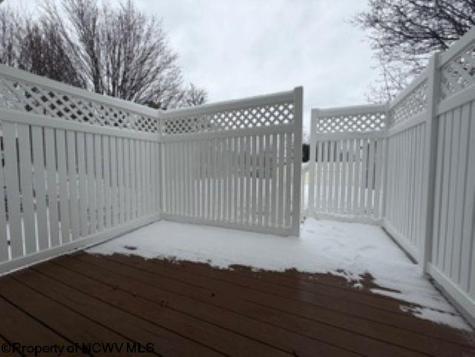 802 Carmell Court Morgantown WV 26505