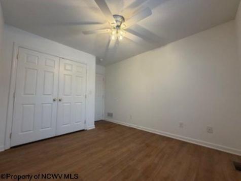 802 Carmell Court Morgantown WV 26505