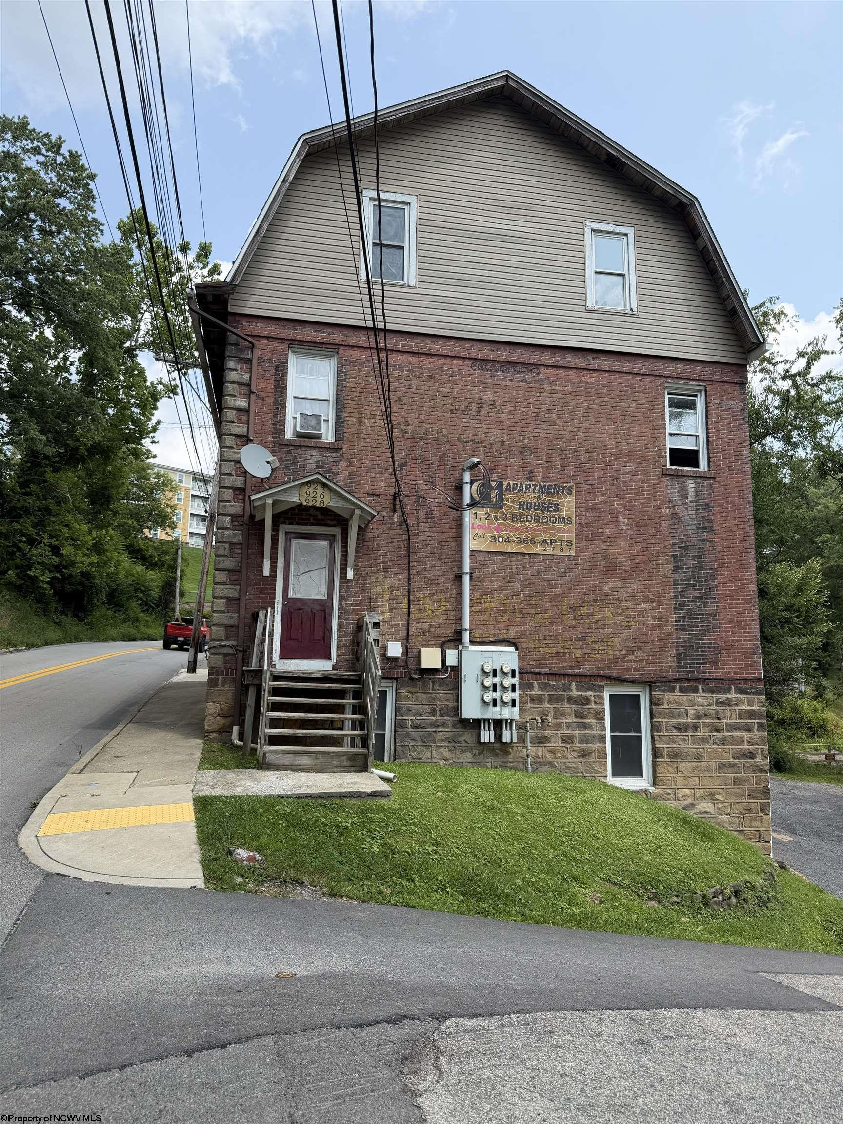 924 Willey Street Morgantown WV 26501