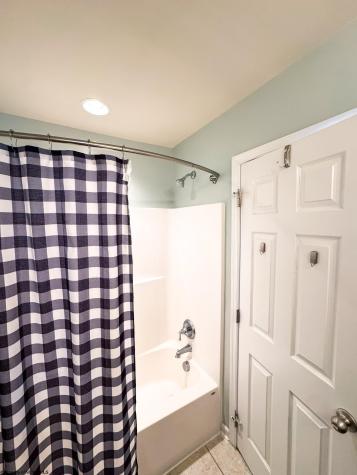 209 Raven Run Morgantown WV 26508