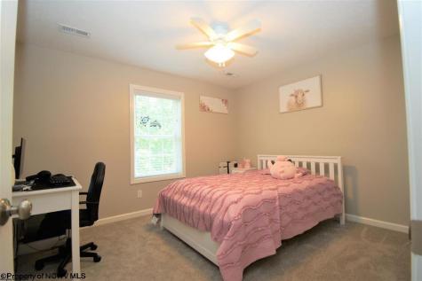 69 Friend Drive Morgantown WV 26508