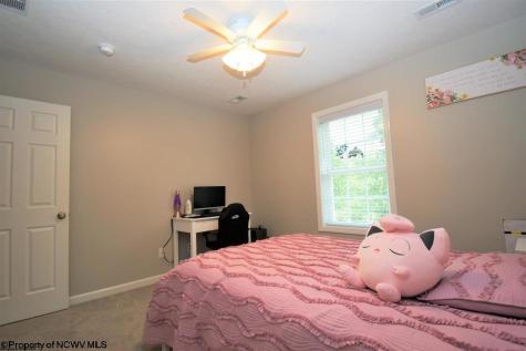 69 Friend Drive Morgantown WV 26508