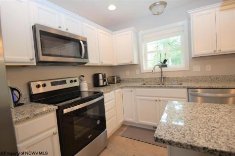 69 Friend Drive Morgantown WV 26508