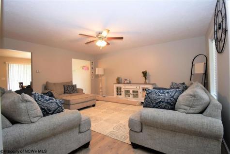 69 Friend Drive Morgantown WV 26508