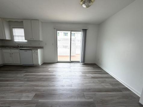 1329 Riddle Court Morgantown WV 26505