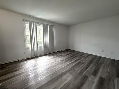 1329 Riddle Court Morgantown WV 26505