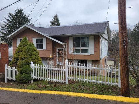 929 Garrison Avenue Morgantown WV 26505