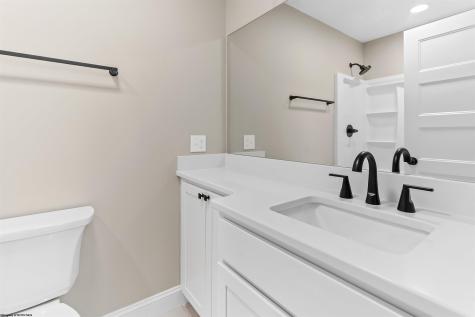 112 Chestnut Grove Morgantown WV 26505