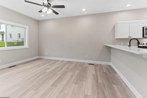 112 Chestnut Grove Morgantown WV 26505