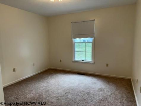 1392 Bennett Drive Morgantown WV 26508