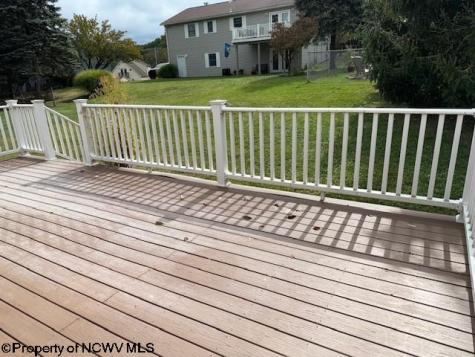 1392 Bennett Drive Morgantown WV 26508
