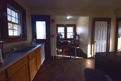 678 Spruce Street Morgantown WV 26505