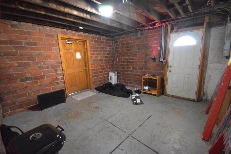 678 Spruce Street Morgantown WV 26505