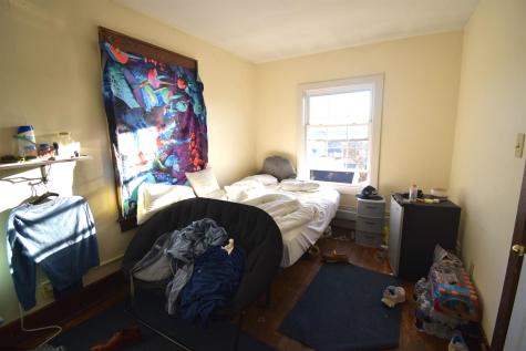 678 Spruce Street Morgantown WV 26505