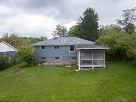 1217 Corvet Avenue Morgantown WV 26505