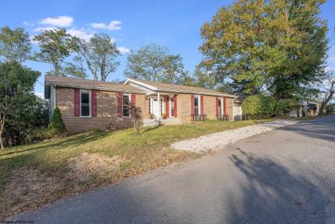 801 Cottonwood Drive Morgantown WV 26505