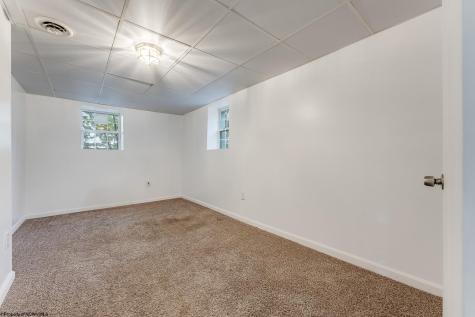 801 Cottonwood Drive Morgantown WV 26505