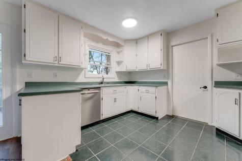 801 Cottonwood Drive Morgantown WV 26505