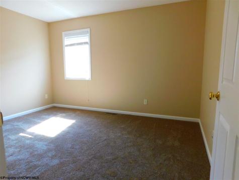 54 Barrington Court Bridgeport WV 26330