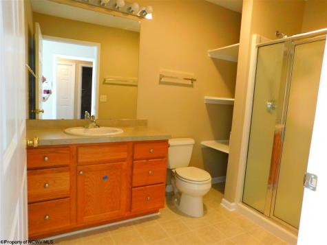 54 Barrington Court Bridgeport WV 26330