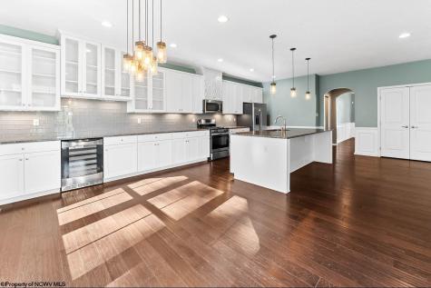 64 Falling Water Lane Morgantown WV 26508