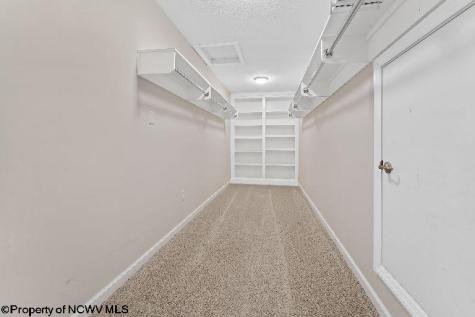 64 Falling Water Lane Morgantown WV 26508