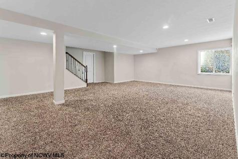 64 Falling Water Lane Morgantown WV 26508
