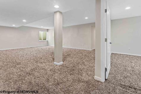 64 Falling Water Lane Morgantown WV 26508