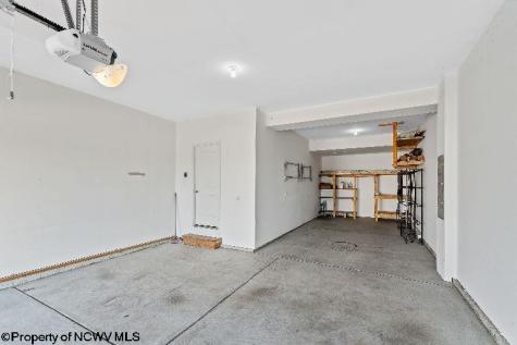 64 Falling Water Lane Morgantown WV 26508