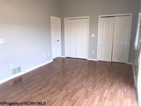 703 Lakeview Estates Morgantown WV 26508