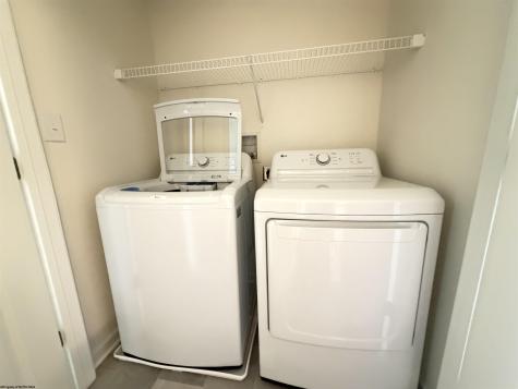 42 Dover Court Bridgeport WV 26330-0000