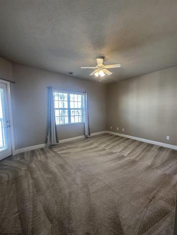 2537 Suncrest Village Morgantown WV 26505